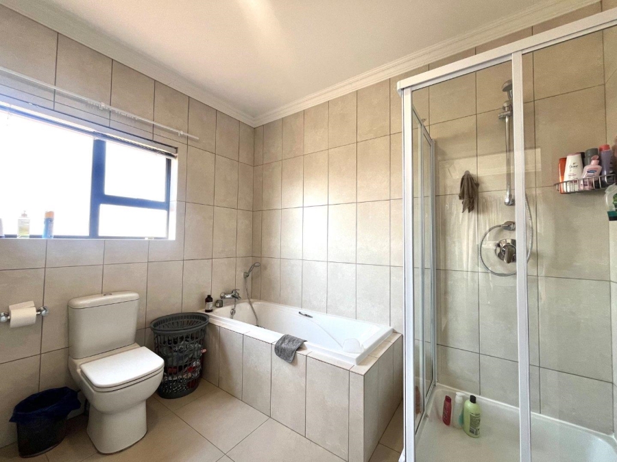 3 Bedroom Property for Sale in Wild Olive Estate Free State